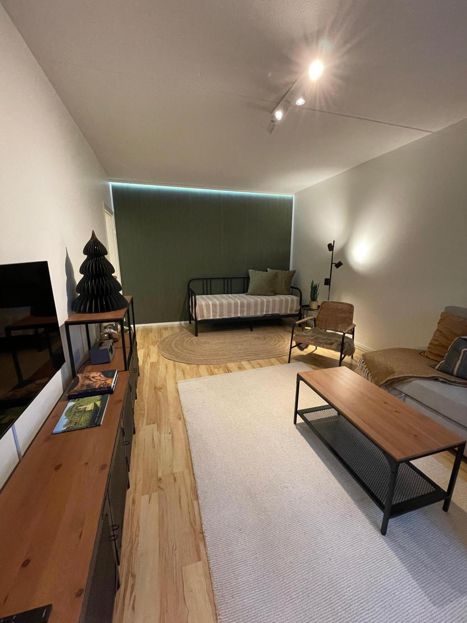 Hogland Apartments - 2 科特卡 外观 照片